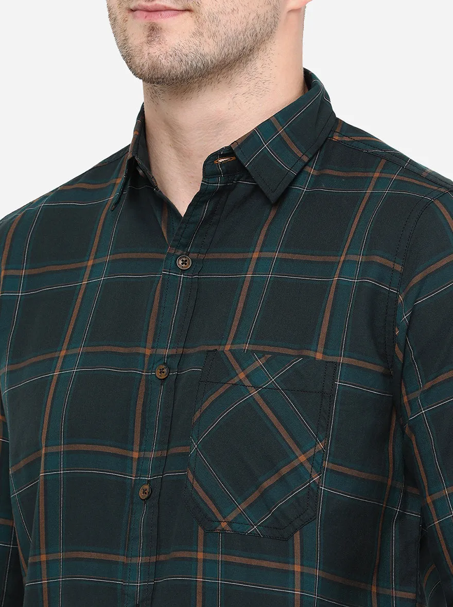 Dark Green Checked Slim Fit Semi Casual Shirt | JadeBlue