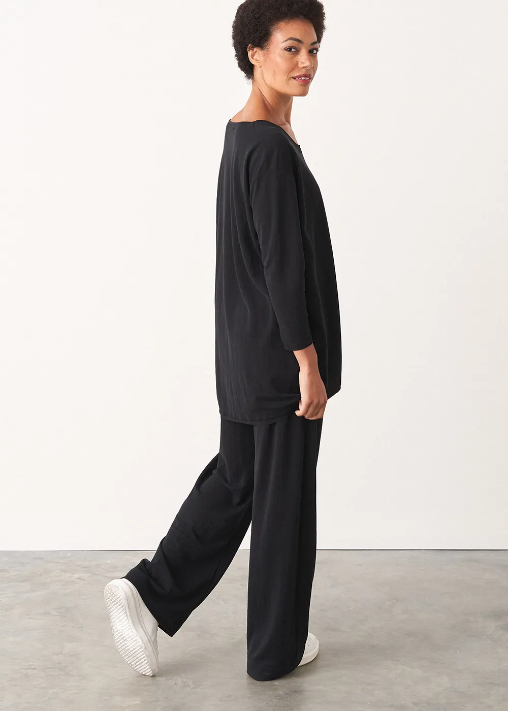 FRANKY OVERSIZED TOP - BLACK